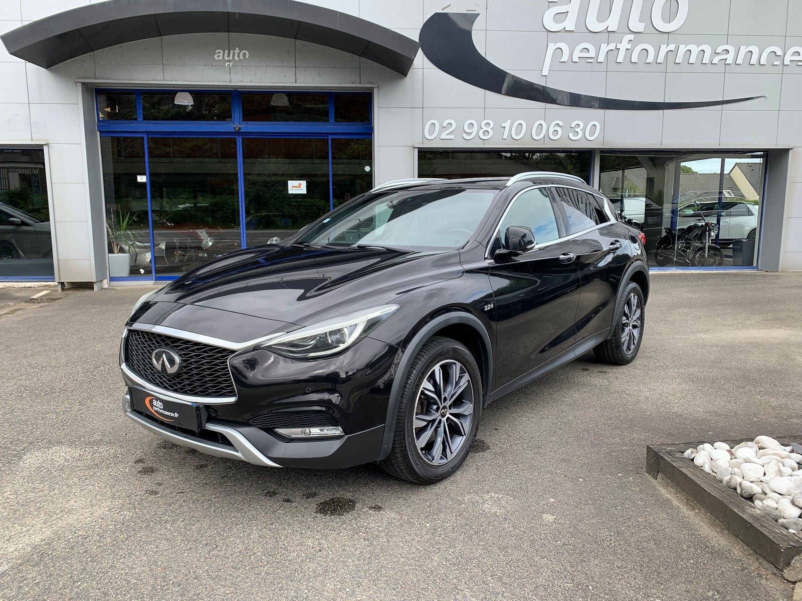 Infiniti QX30